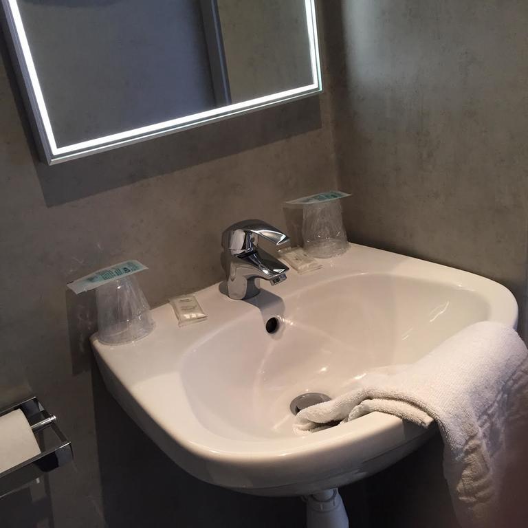 שטרסבורג Hotel Le 21Eme מראה חיצוני תמונה